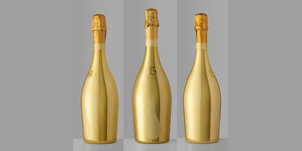 Inbreuk op spiegelende gouden flessen